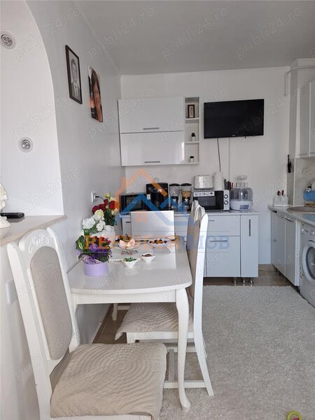Drumul Taberei -Valea Ialomitei /Apartament 3 camere / Mobilat - utilat - boxa / 74 mp / decomandat